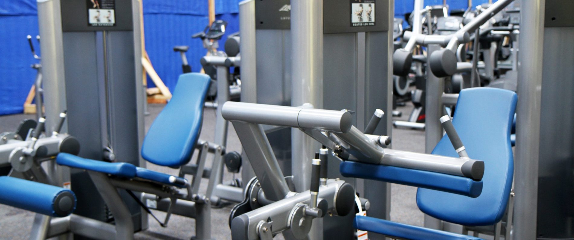 fitness-room-1178293 fitness-room-1178293